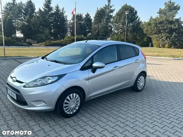 Ford Fiesta 1.25 Ambiente - 1