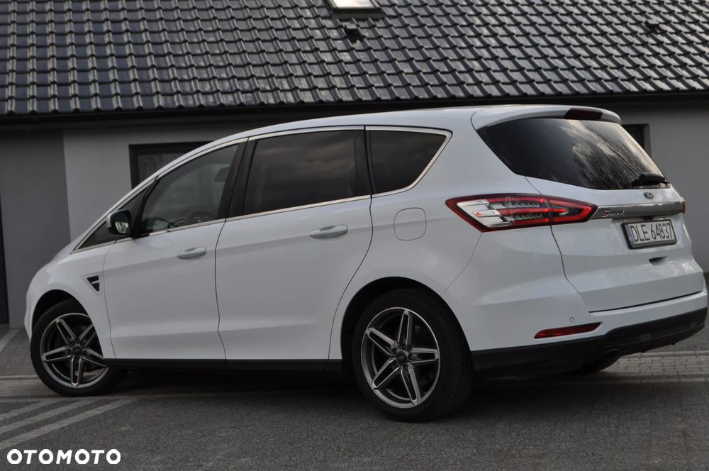 Ford S-Max 2.0 TDCi Titanium - 12