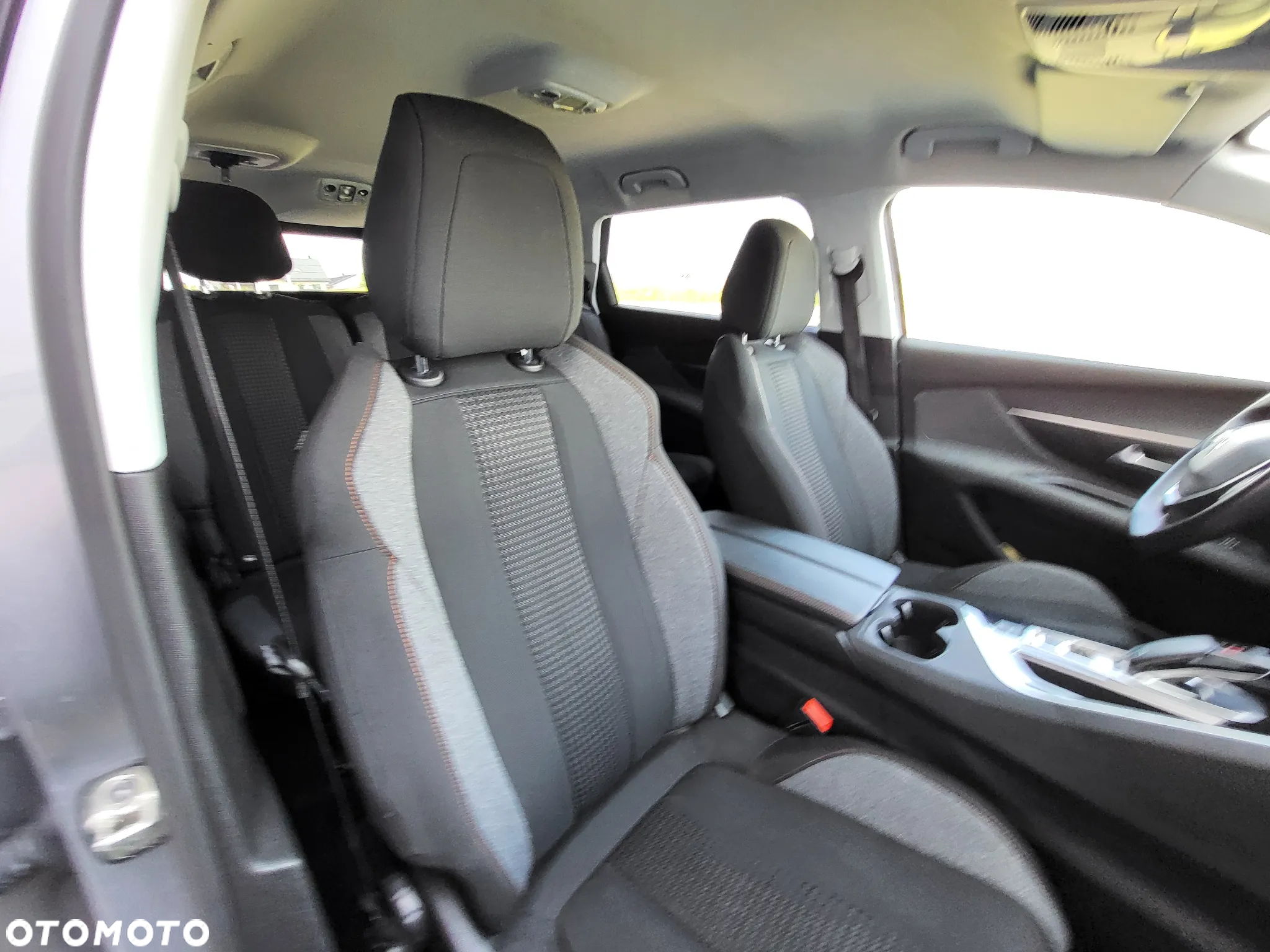 Peugeot 5008 PureTech 130 EAT8 Stop & Start Active - 24