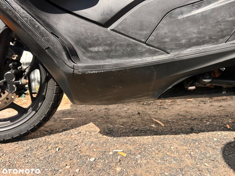 Honda PCX - 10