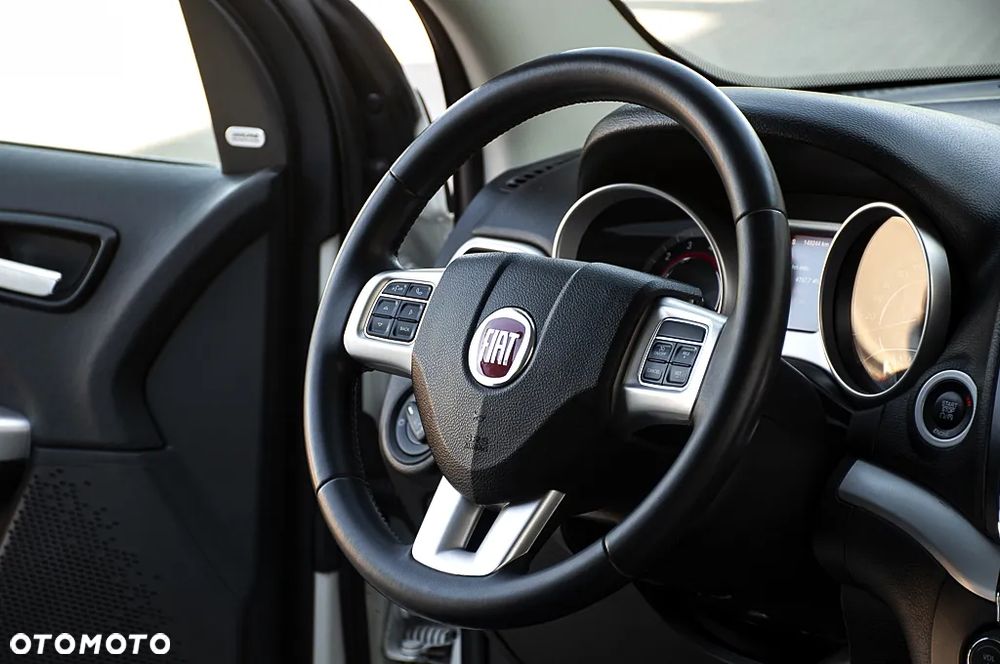 Fiat Freemont 2.4 16V VVT Automatik Lounge - 35