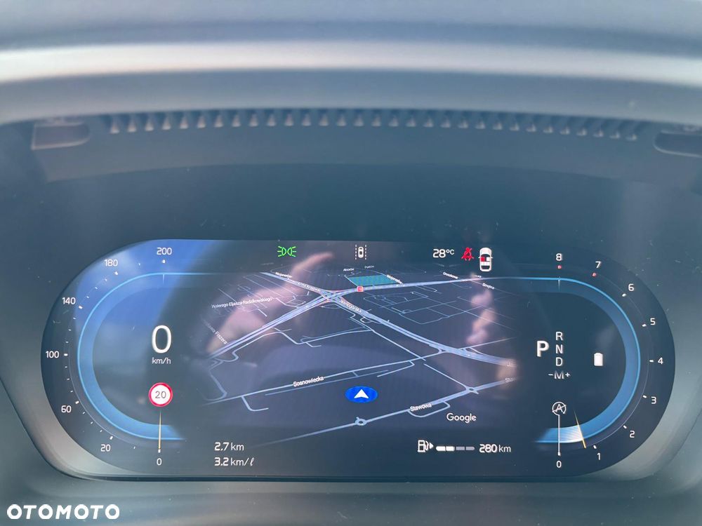 Volvo XC 40 B3 Core - 23