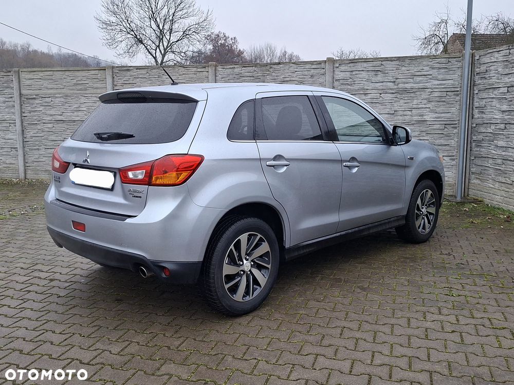 Mitsubishi ASX 1.8 DI-D 2WD Diamant Edition - 14