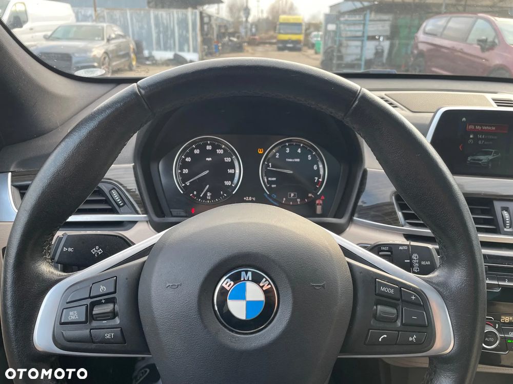 BMW X1 - 22