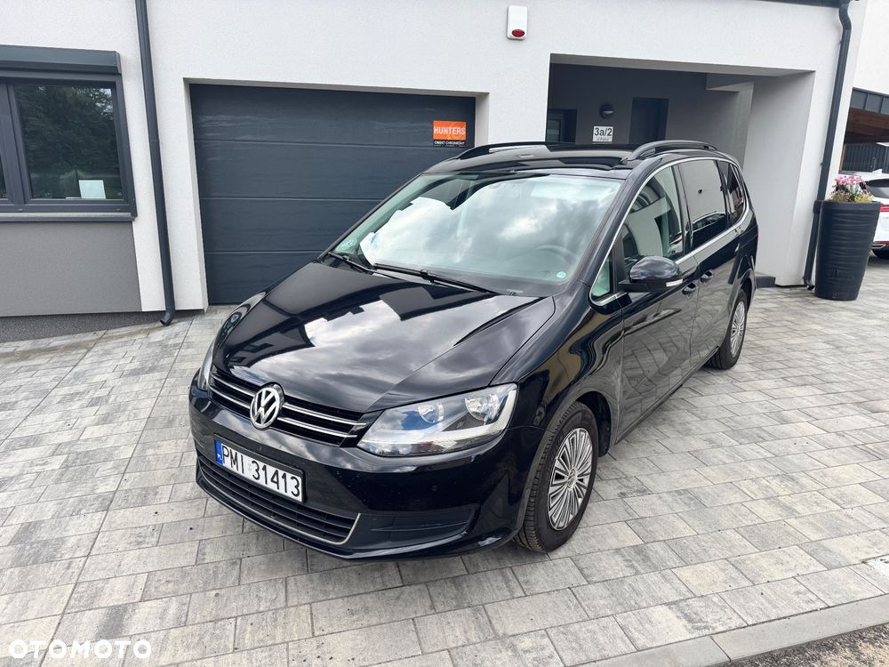 Volkswagen Sharan 2.0 TDI Comfortline DSG - 2