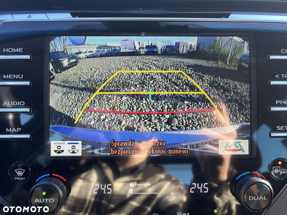 Toyota Camry 2.5 Hybrid Prestige CVT - 12