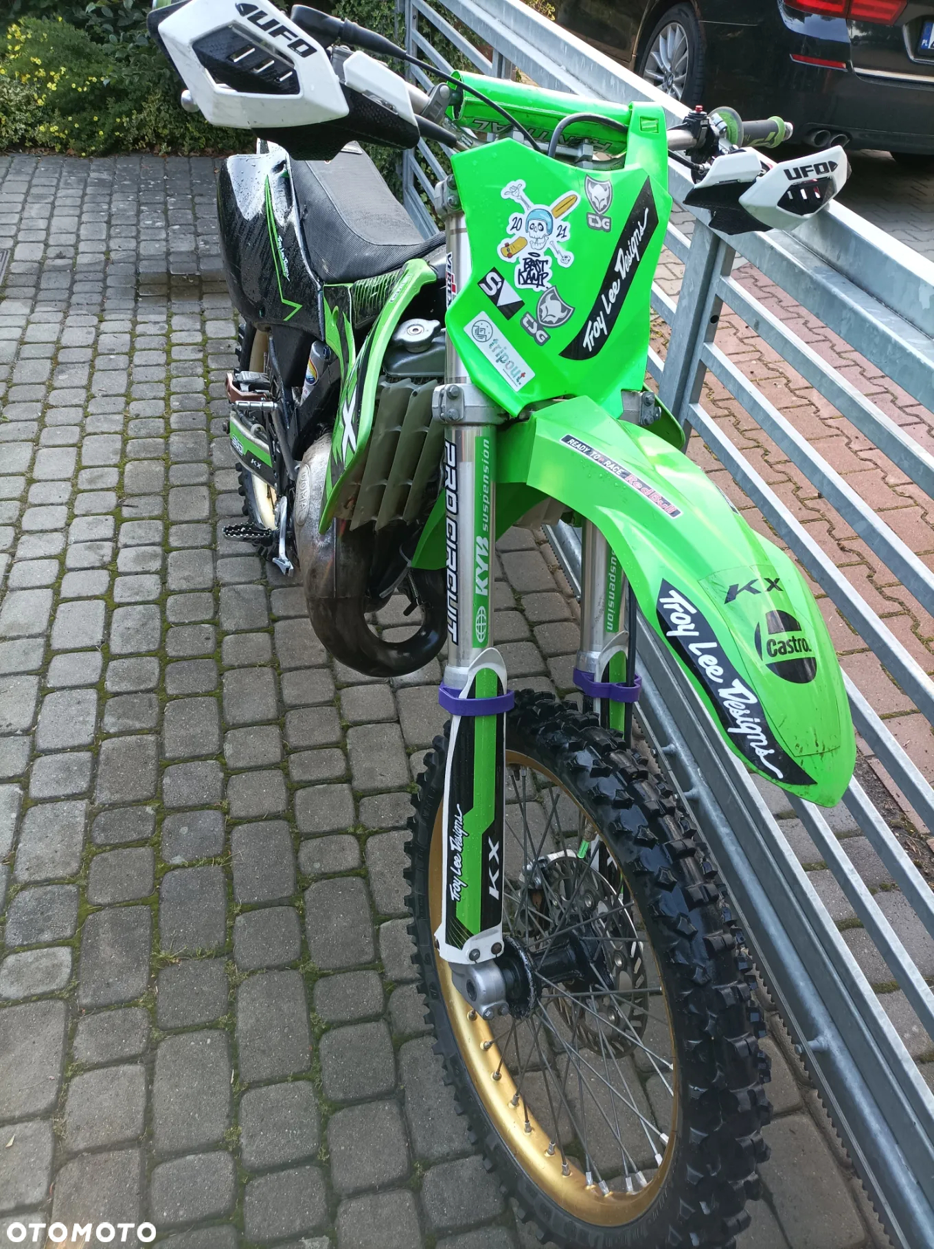 Kawasaki KX - 7