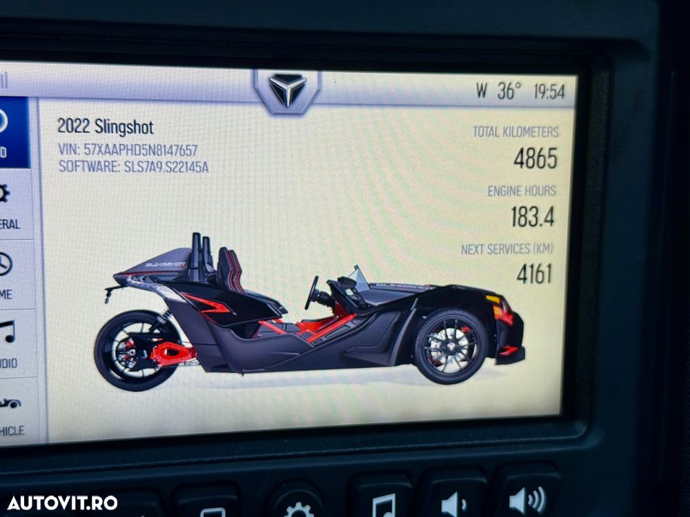 Polaris Slingshot - 16