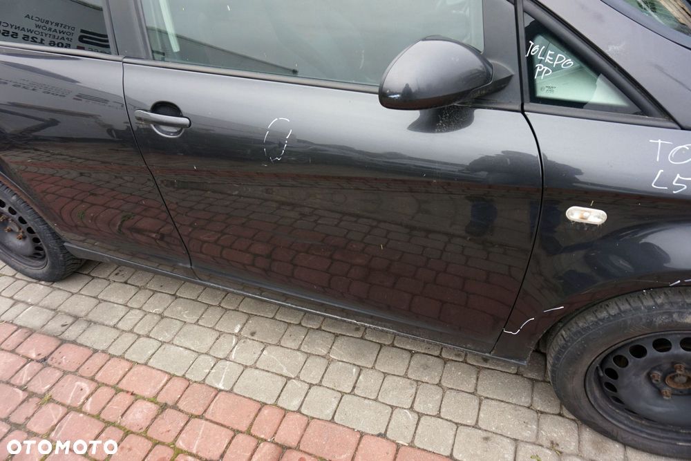 DRZWI PRZEDNIE PRAWE TOLEDO III 5P LS9N  CZARNY SEAT 2004-2009 - 2