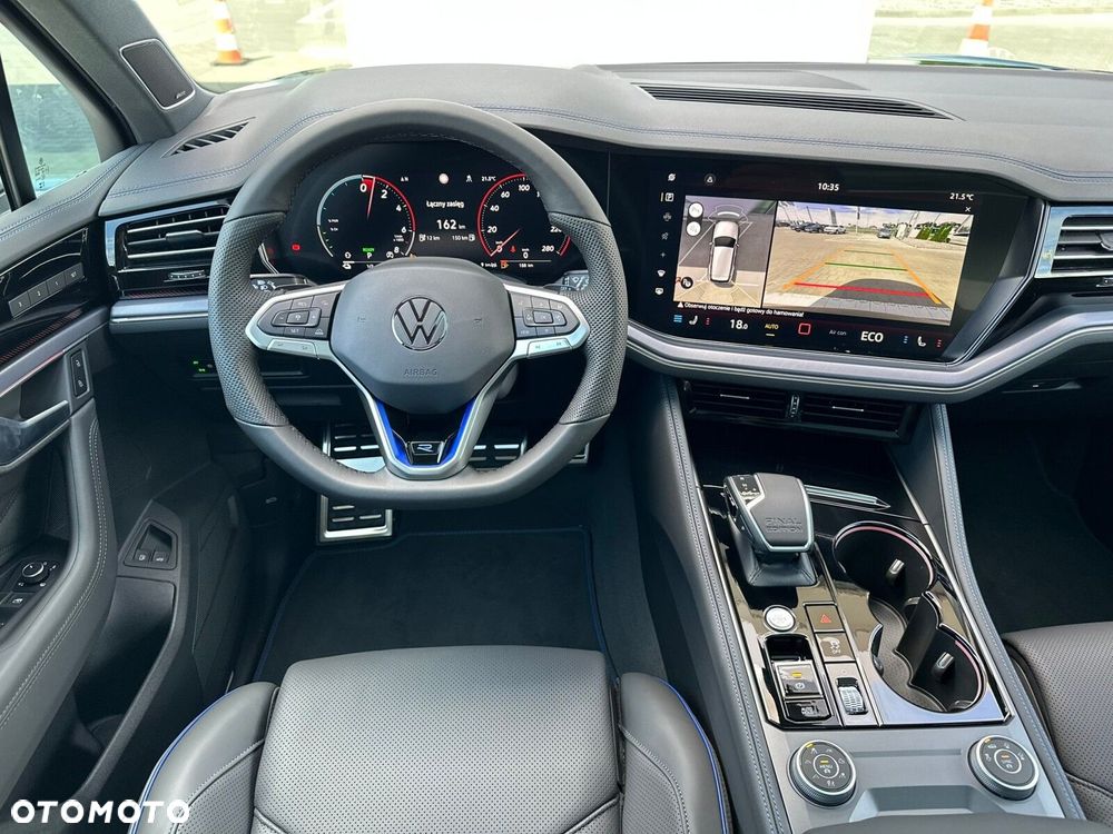 Volkswagen Touareg - 35