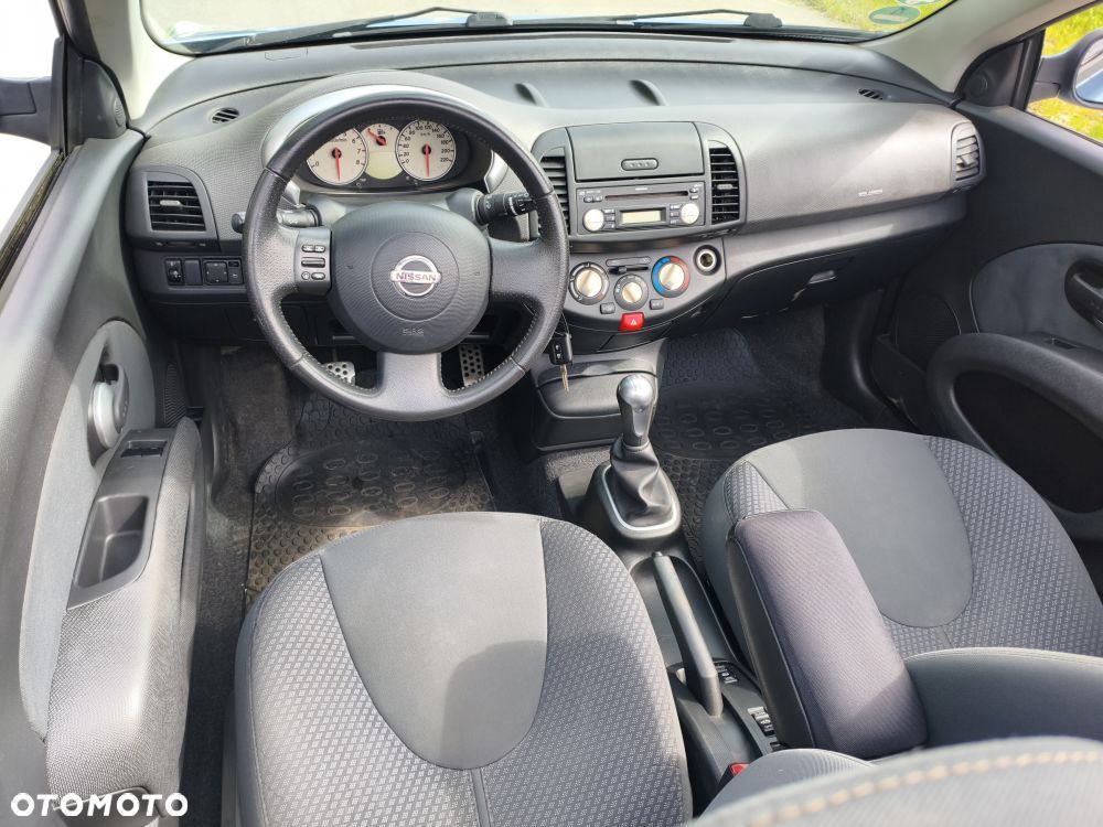Nissan Micra 1.6 - 12