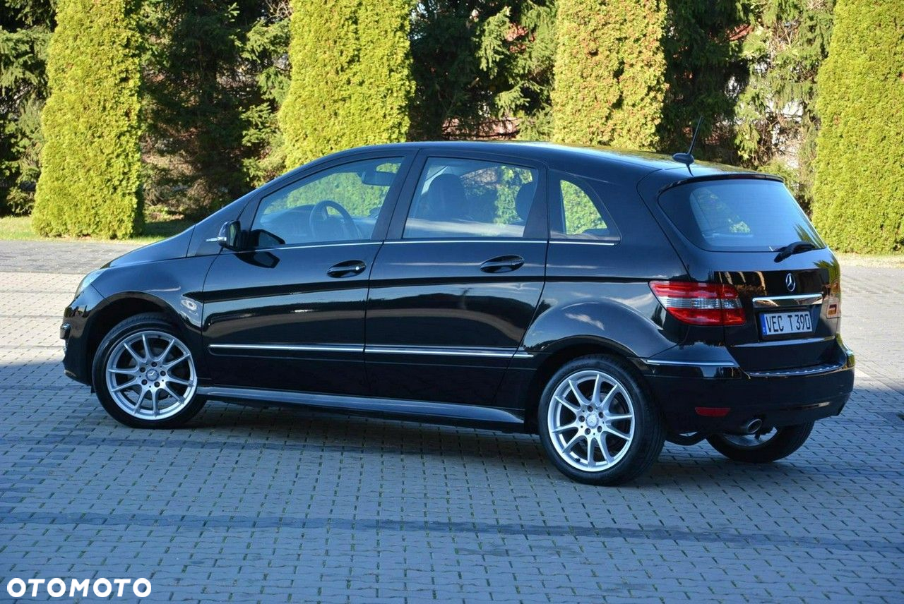Mercedes-Benz Klasa B 180 - 7