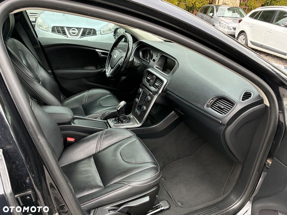 Volvo V40 - 12