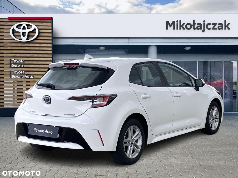 Toyota Corolla - 5