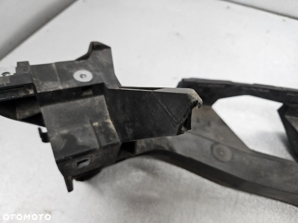 Q4 E-tron okular lampy - 3