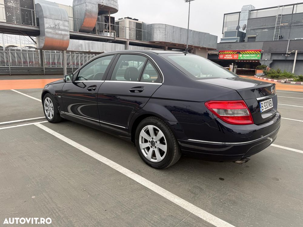 Mercedes-Benz C 180 CDI DPF (BlueEFFICIENCY) 7G-TRONIC Avantgarde - 4