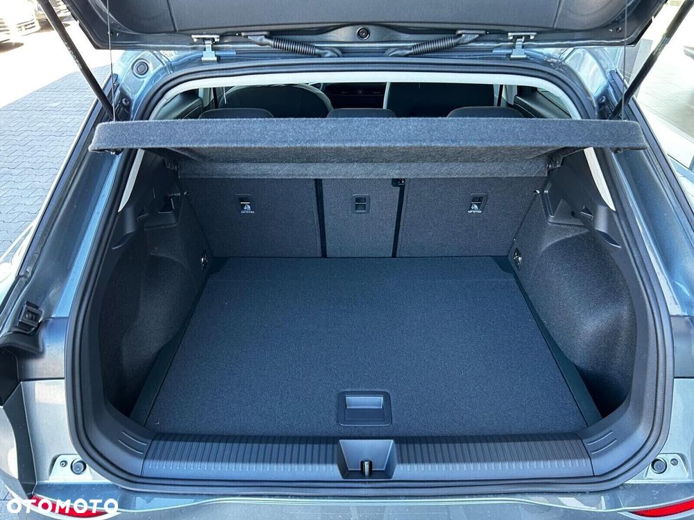 Volkswagen T-Roc - 19