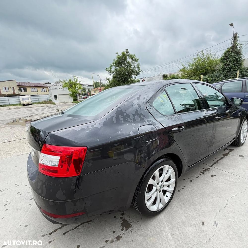 Skoda Octavia 1.6 TDI Style - 17