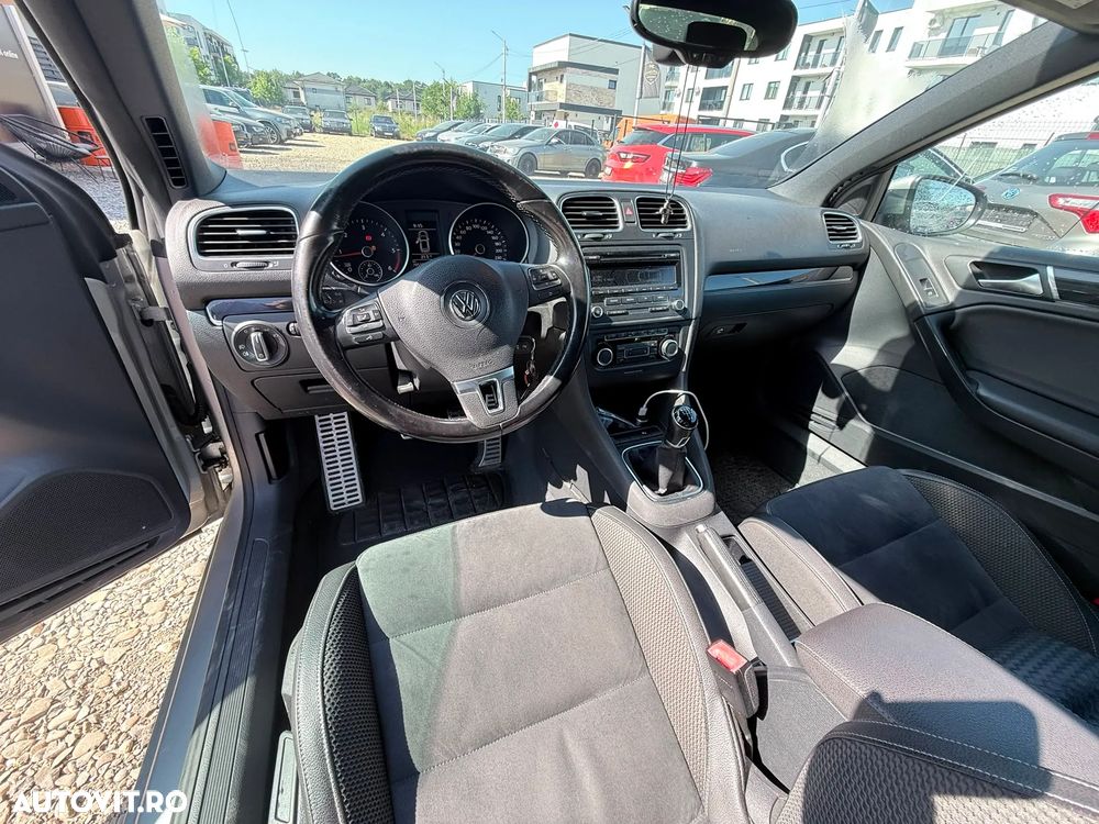 Volkswagen Golf 1.6 TDI BMT - 16