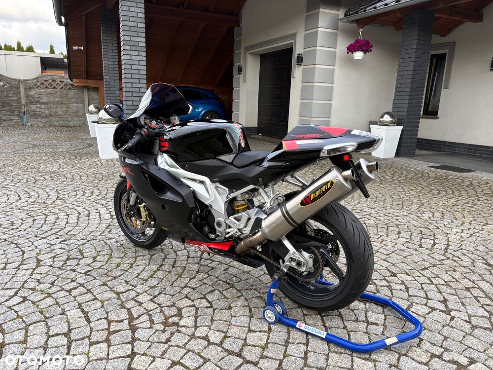 Aprilia RSV - 7