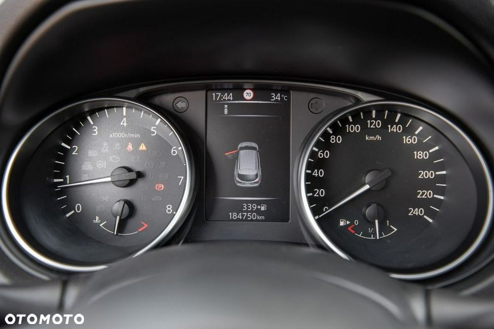 Nissan Qashqai 1.2 DIG-T N-Vision - 19