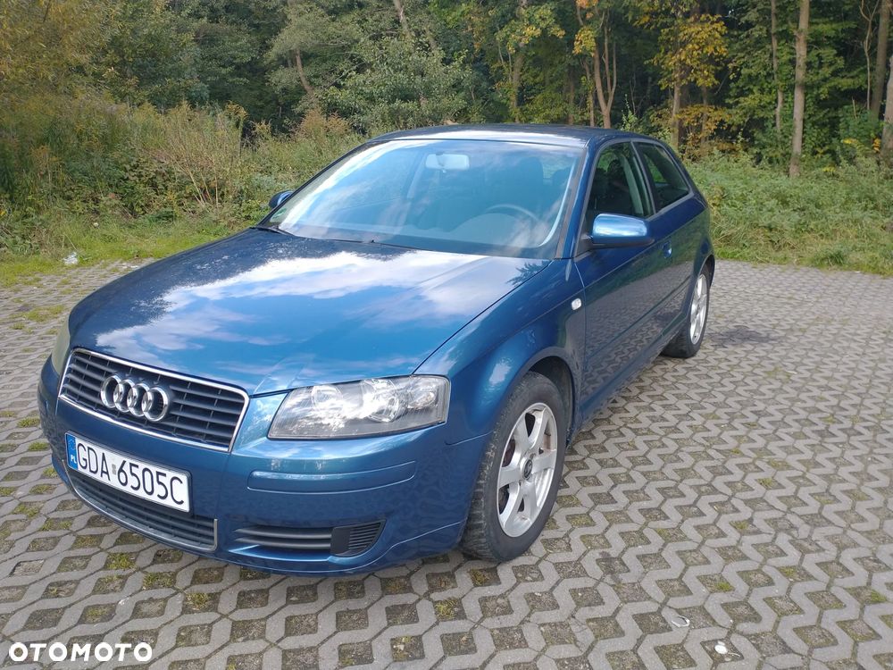 Audi A3 2.0 FSI Attraction - 1