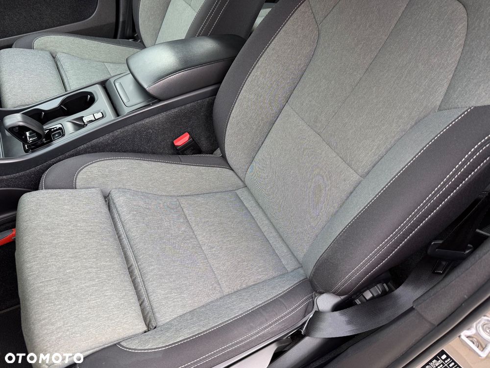 Volvo XC 40 B3 B DKG Plus Bright - 27