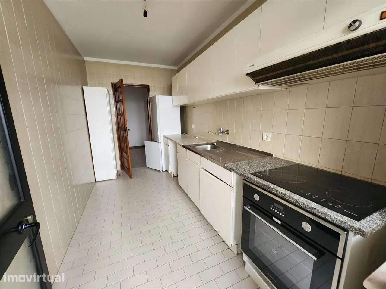 Apartamento T2 situado em Vilar do Paraíso SD/04363/CO - Grande imagem: 2/15