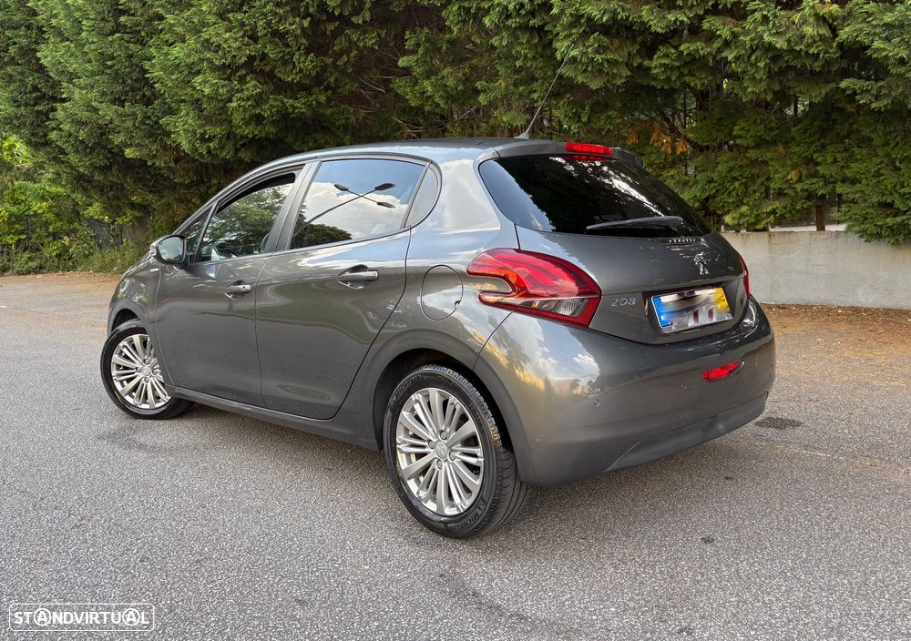 Peugeot 208 1.2 PureTech Style - 4