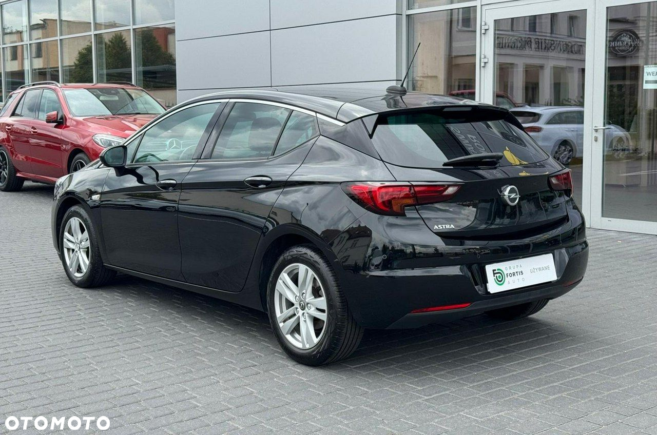 Opel Astra - 3