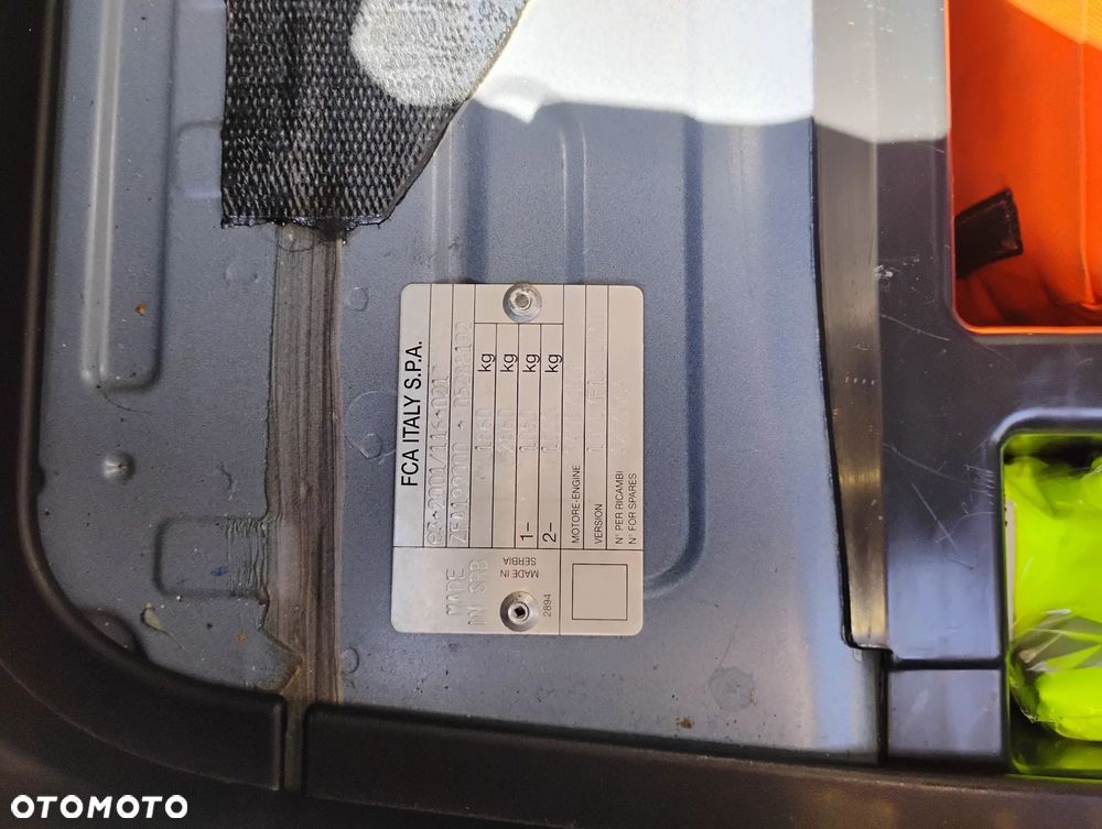 Fiat 500L 1.4 16V T-Jet Trekking - 37