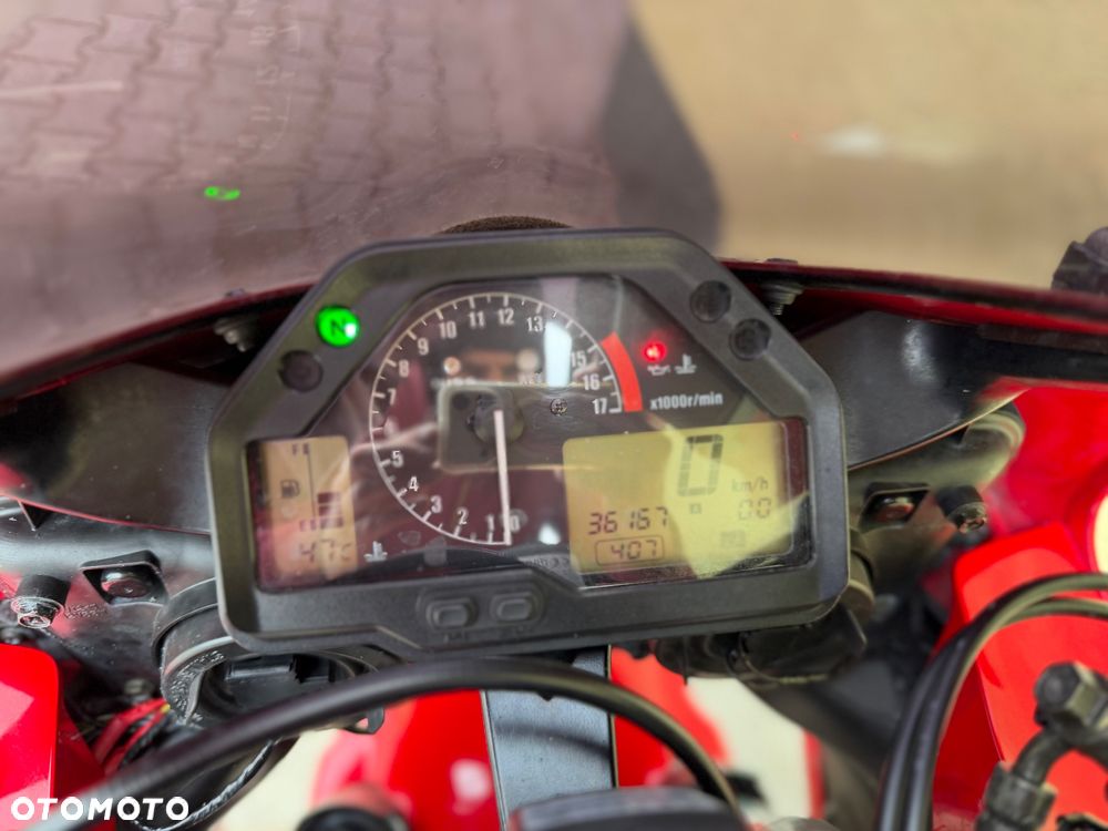Honda CBR - 38