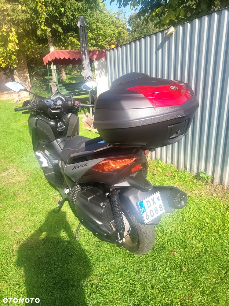 Yamaha X-max - 23