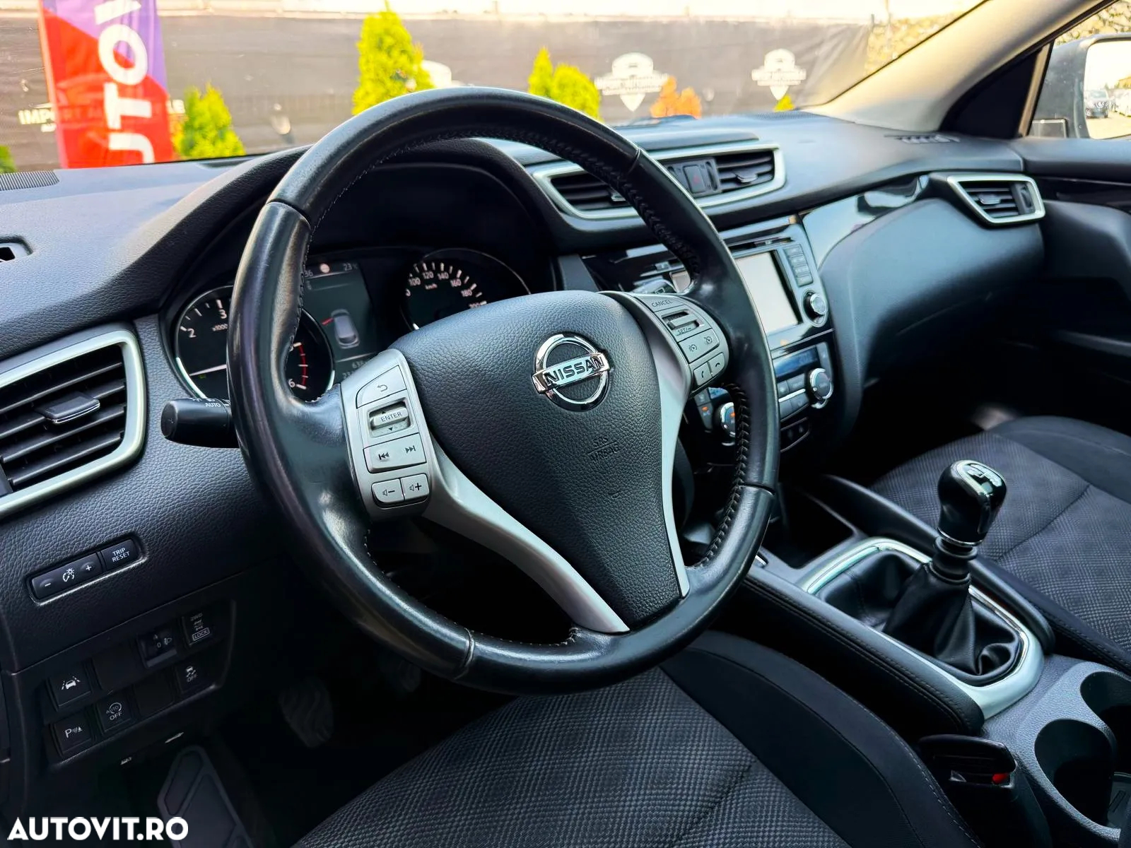 Nissan Qashqai 1.6 DCI ALL-MODE 4x4i ACENTA - 6