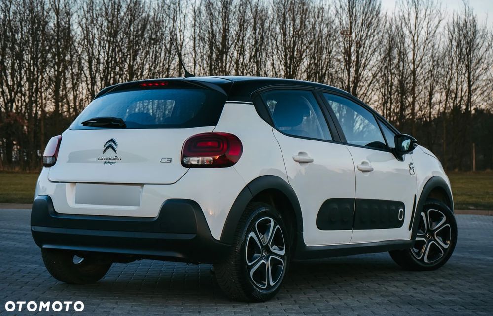 Citroën C3 1.2 PureTech Shine - 15