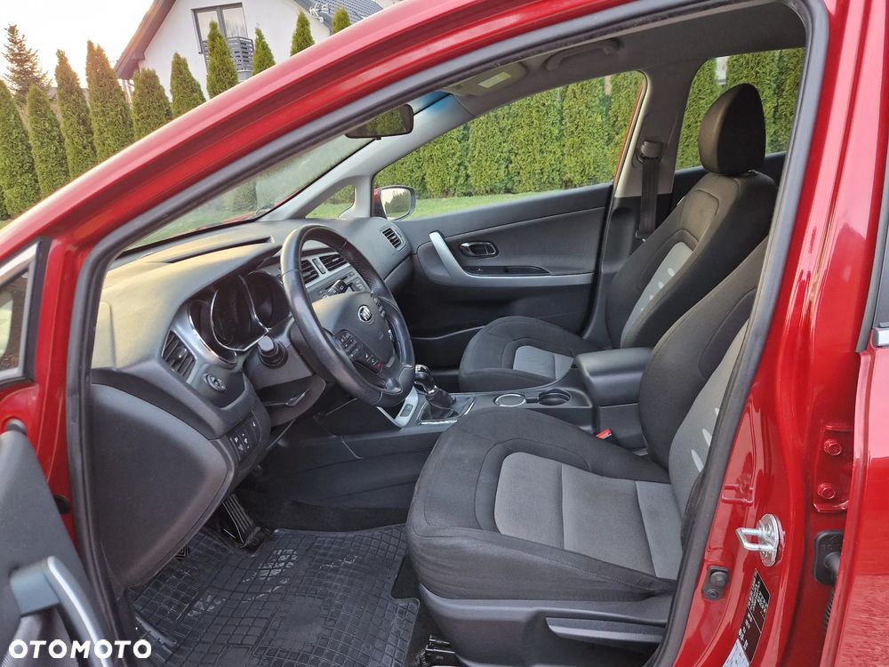 Kia Ceed 1.4 CVVT Fifa World Cup Edition - 34