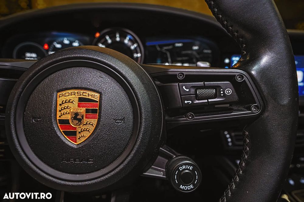 Porsche 911 - 22
