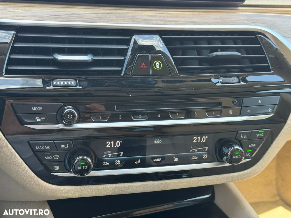 BMW Seria 5 525d AT - 18