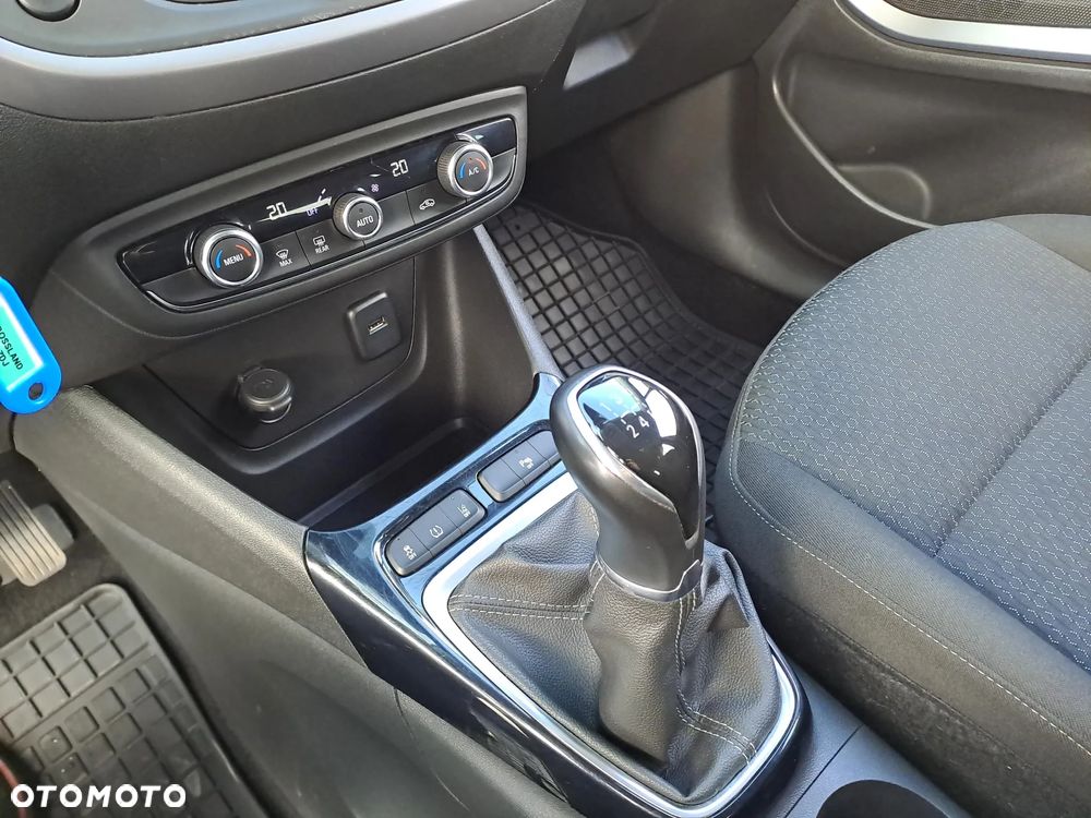 Opel Crossland X 1.2 Enjoy - 16