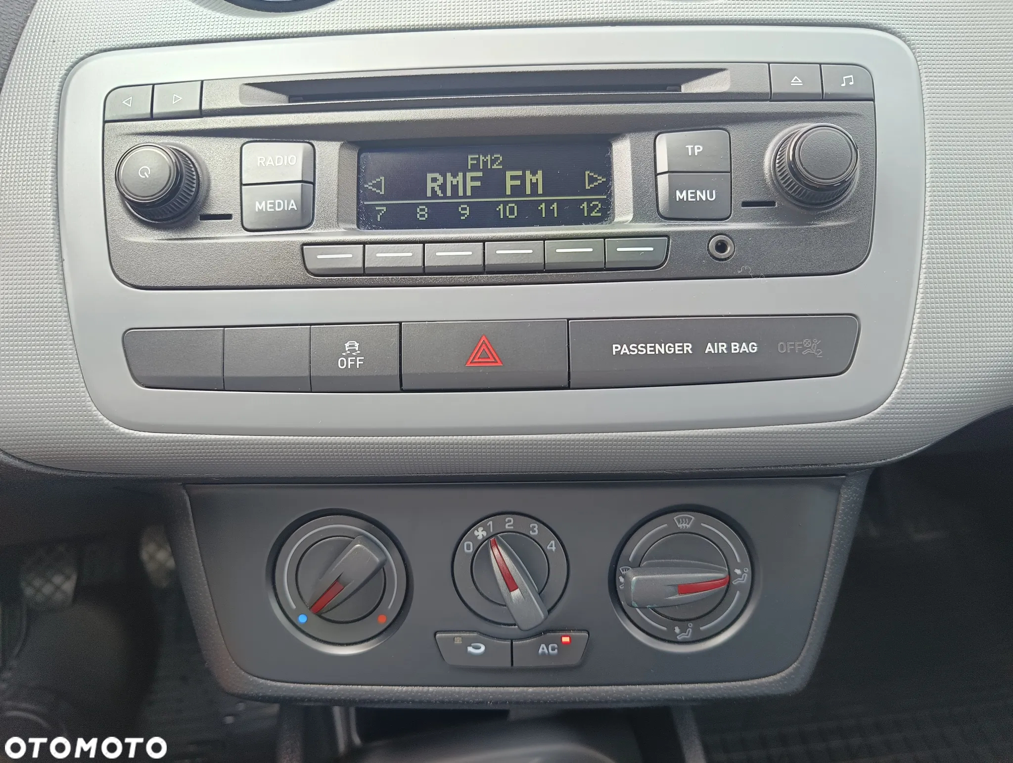 Seat Ibiza 1.4 16V Reference - 18