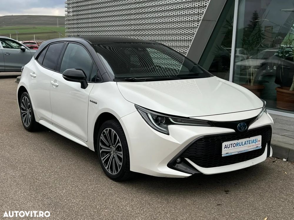 Toyota Corolla 1.8 HSD Dynamic Bi-tone - 9