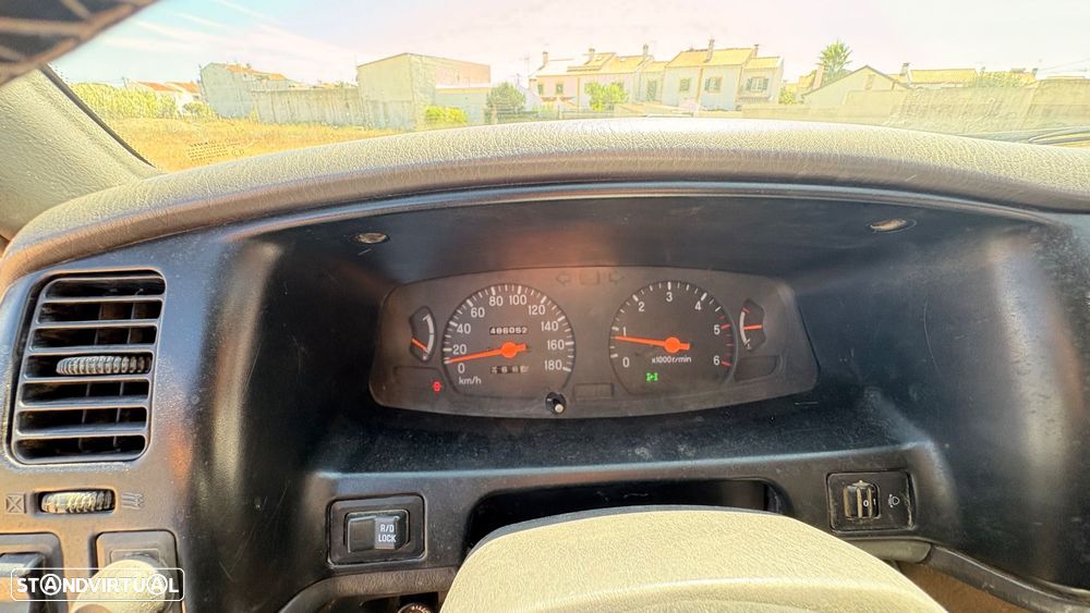 Mitsubishi L200 2.5 TD CD - 12
