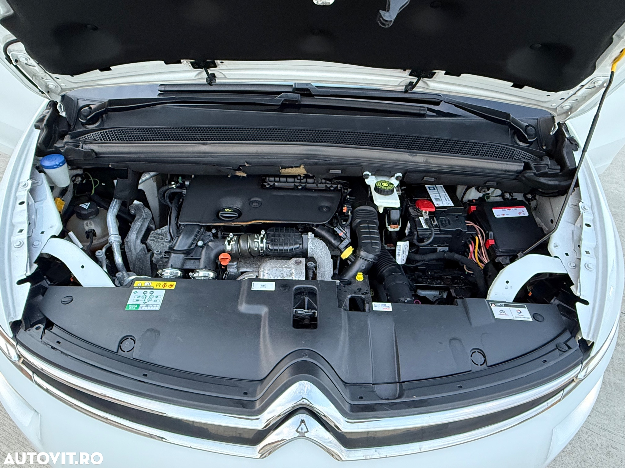Citroën C4 Grand Picasso e-HDi 115 ETG6 Exclusive - 32
