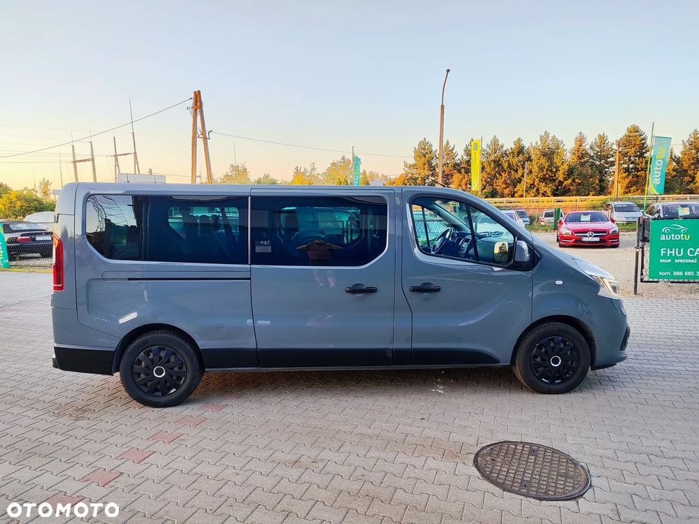 Renault Trafic Grand 2.0 dCi - 9