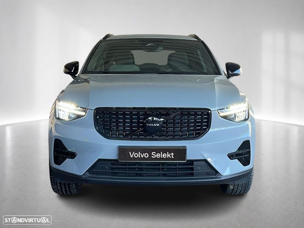 Volvo XC 40 2.0 B3 Black Edition - 8