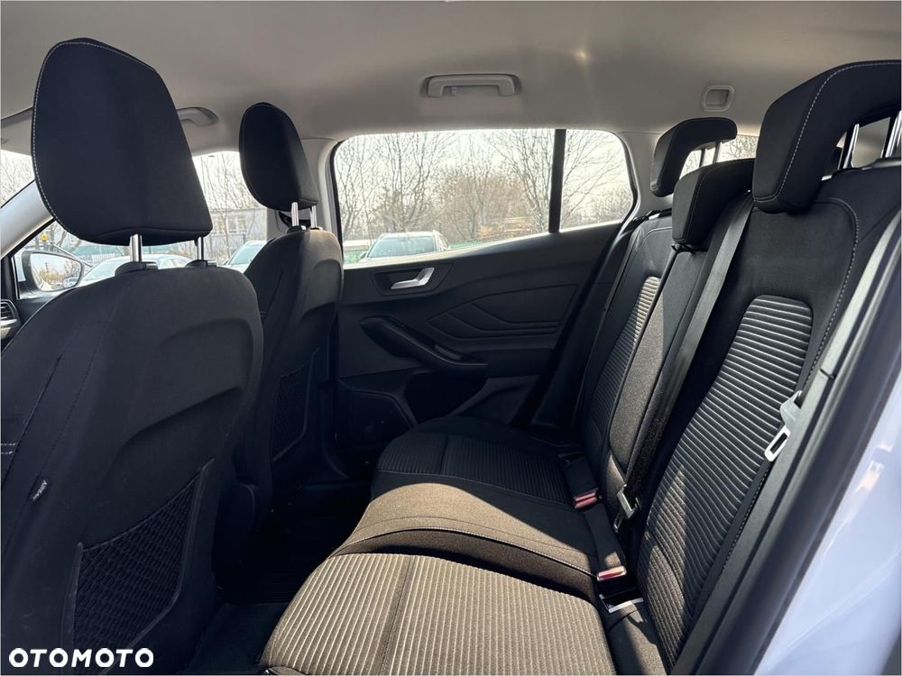 Ford Focus 1.5 EcoBlue STart-Stopp-System TITANIUM - 11