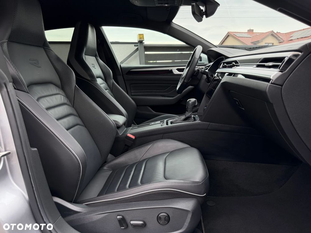 Volkswagen Arteon 2.0 TSI R-Line DSG - 19