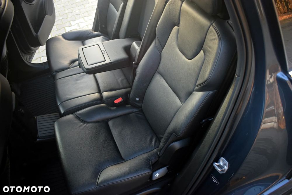 Volvo XC 90 T8 AWD Plug-In Hybrid Inscription 7os - 19