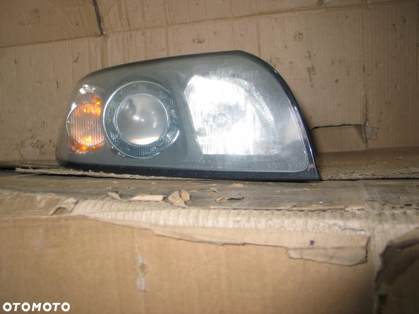 lampa przod xenon volvo V50 04-07r. 30698890 europa oryginal - 9