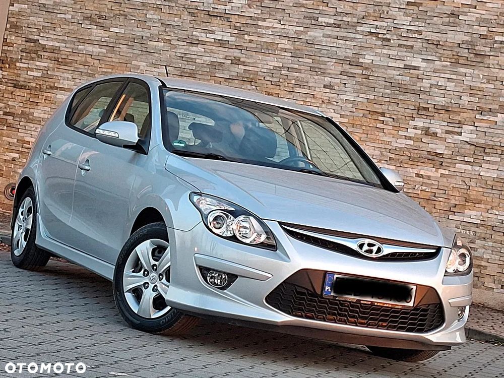 Hyundai i30 1.4 FIFA WM Edition - 16